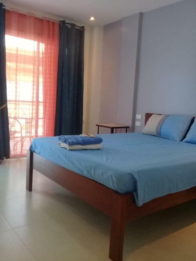 D & B Bluestar Beach Resort Panglao Eksteriør billede