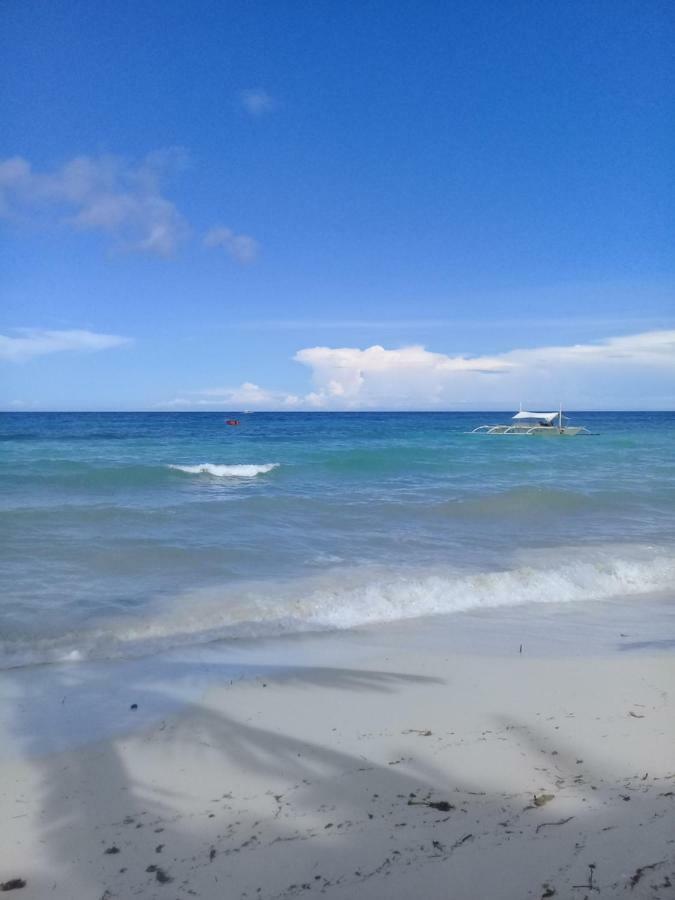 D & B Bluestar Beach Resort Panglao Eksteriør billede