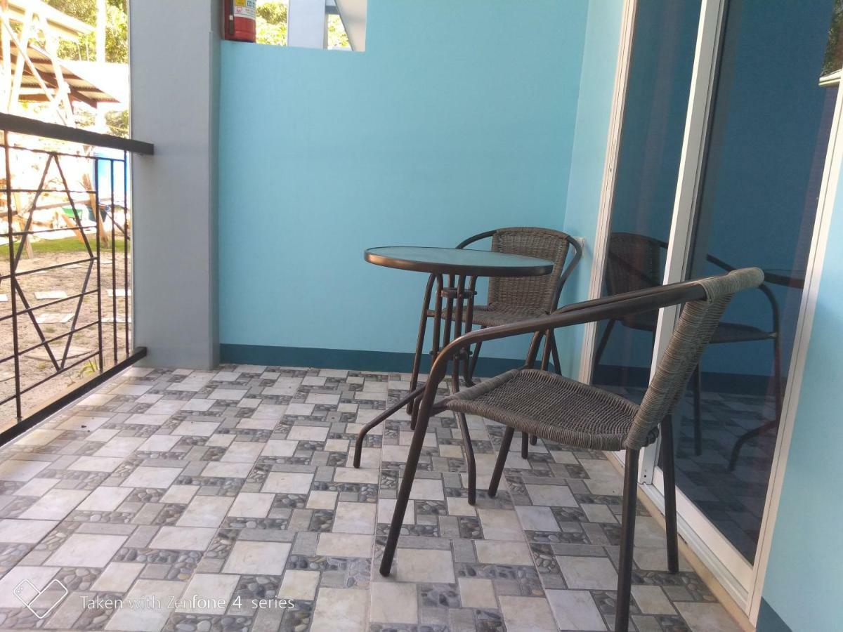 D & B Bluestar Beach Resort Panglao Eksteriør billede