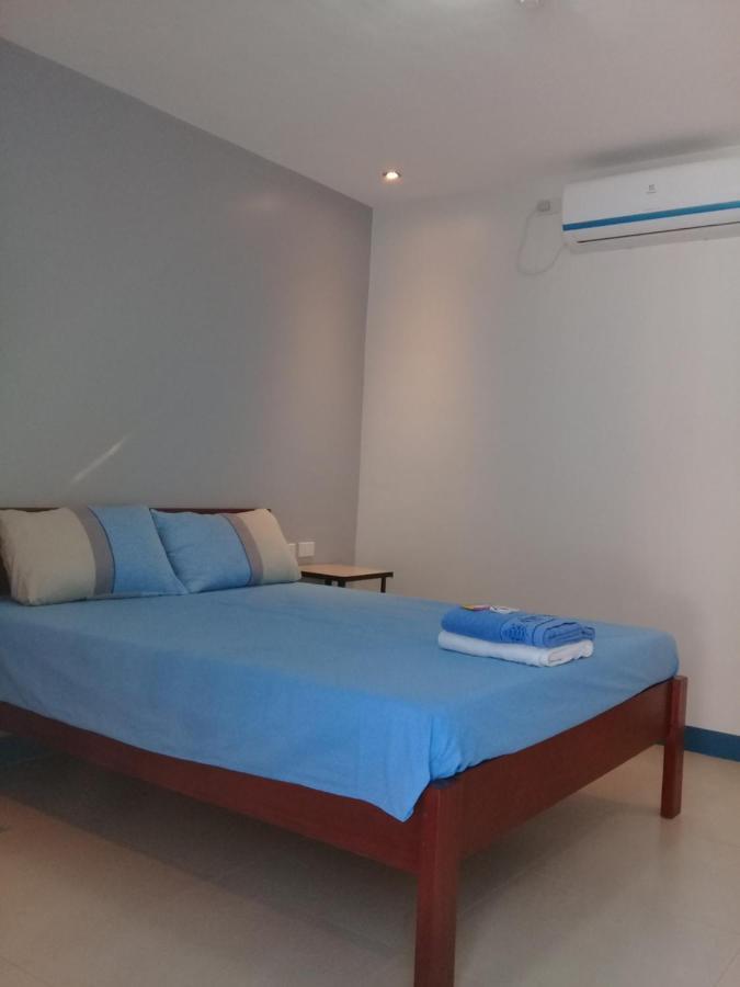 D & B Bluestar Beach Resort Panglao Eksteriør billede
